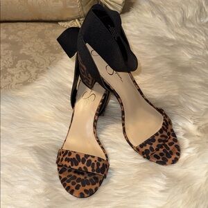Jessica Simpson Brand New Leopard Print Ankle Strap Heels Women Size 11